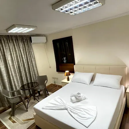 Lb Apartment *